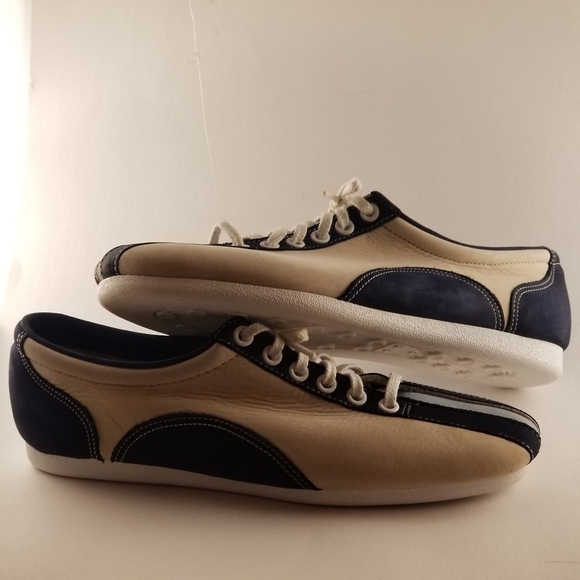 BATES Boaters Leisure Suede Footwear Size 8.5 - Picture 7 of 7